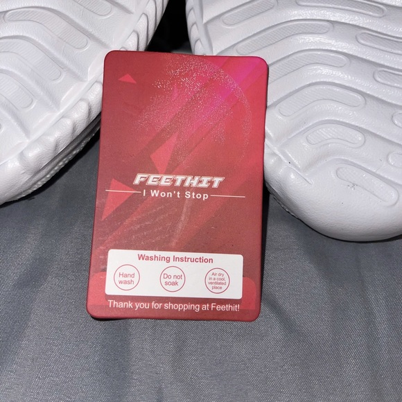 2 PAIRS OF ATHLETIC GYM SHOES! - Picture 9 of 11